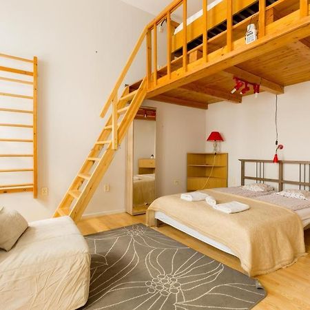 Szentkiralyi 5 - Double Basic In The City Center - Self-Check-In Budapest Ngoại thất bức ảnh