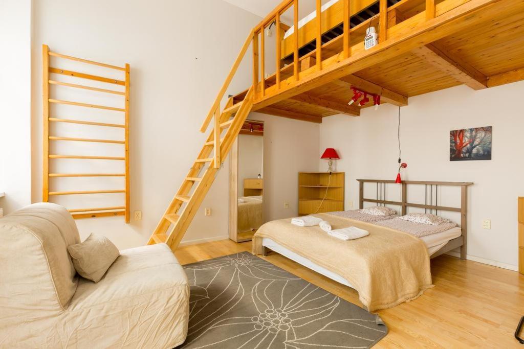 Szentkiralyi 5 - Double Basic In The City Center - Self-Check-In Budapest Ngoại thất bức ảnh